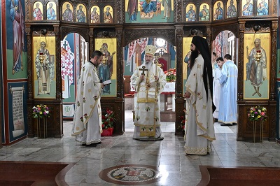 ТРЕЋИ ДАН ВАСКРСЕЊА ГОСПОДЊЕГ У ХРАМУ СВЕТОГА САВЕ У КРАГУЈЕВАЧКОМ НАСЕЉУ АЕРОДРОМ