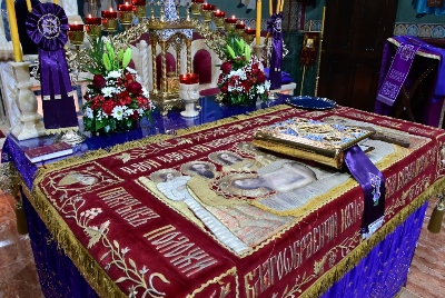 ВЕЛИКИ ПЕТАК У САБОРНОМ ХРАМУ У КРАГУЈЕВЦУ