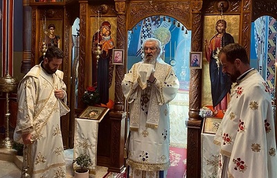 СВЕТА АРХИЈЕРЕЈСКА ЛИТУРГИЈА У ХРАМУ СВЕТОГ ДИМИТРИЈА У СУШИЦИ