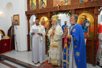ХРАМОВНА СЛАВА И РУКОПОЛОЖЕЊЕ У ГАРАШИМА