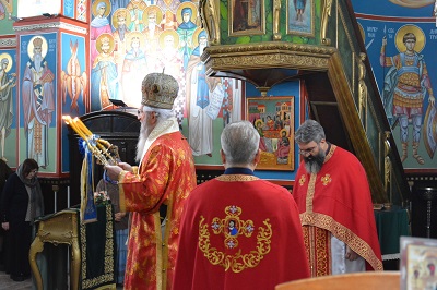 СВЕТА ЛИТУРГИЈА У СТАРОЈ ЦРКВИ У КРАГУЈЕВЦУ