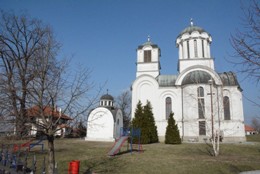 СВЕТА АРХИЈЕРЕЈСКА ЛИТУРГИЈА И ЛИТУРГИЈСКО КРШТЕЊЕ У ВЕЛИКИМ ЦРЉЕНИМА