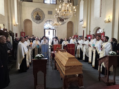 ОПЕЛО ПРОТОЈЕРЕЈУ-СТАВРОФОРУ ДРАГИШИ ЈЕЛИЋУ У ХРАМУ СВЕТИХ БЕСРЕБРЕНИКА КОЗМЕ И ДАМЈАНА У АЗАЊИ