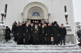 СВЕТА АРХИЈЕРЕЈСКА ЛИТУРГИЈА У ЛАЗАРЕВЦУ