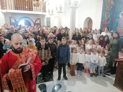 САВИНДАН У ХРАМУ СВЕТОГ ЦАРА ЛАЗАРА У БЕЛОШЕВЦУ