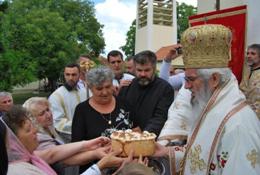 ЦРКВЕНА СЛАВА У ДЕСИМИРОВЦУ