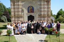 ПРОСЛАВЉАЊЕ ИКОНЕ ПРЕСВЕТЕ БОГОРОДИЦЕ ТРОЈЕРУЧИЦЕ У МАНАСТИРУ КАЛЕНИЋУ