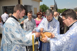 СВЕТИ МУЧЕНИК ЛАЗАР КОСОВСКИ СЛАВА ХРАМА У КРАГУЈЕВАЧКОМ НАСЕЉУ БЕЛОШЕВАЦ