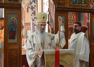 СВЕТА АРХИЈЕРЕЈСКА ЛИТУРГИЈА У ХРАМУ СИЛАСКА СВЕТОГА ДУХА У КИЈЕВУ