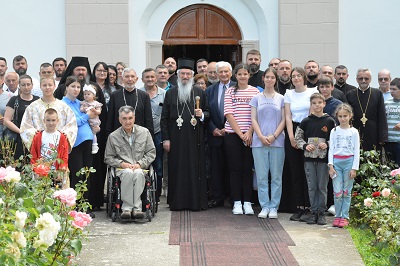 СВЕТА АРХИЈЕРЕЈСКА ЛИТУРГИЈА У КОРАЋИЦИ