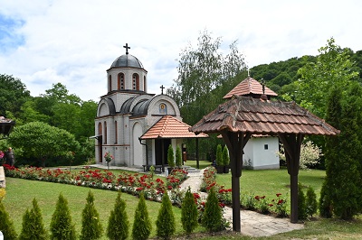 СВЕТА АРХИЈЕРЕЈСКА ЛИТУРГИЈА У МАНАСТИРУ САРИНЦУ
