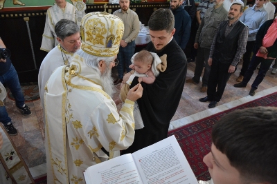 СВЕТА АРХИЈЕРЕЈСКА ЛИТУРГИЈА У СТАРОЈ ЦРКВИ У КРАГУЈЕВЦУ