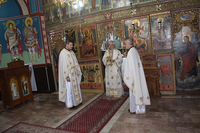 СВЕТА ЛИТУРГИЈА У СТАРОЈ ЦРКВИ У КРАГУЈЕВЦУ