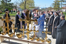 ОСВЕЋЕЊЕ КРСТОВА ЗА ЦРКВУ У ЗАВОДУ У МАЛИМ ПЧЕЛИЦАМА