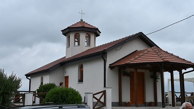 СВЕТА ЛИТУРГИЈА У ХРАМУ ЗАЧЕЋА СВЕТОГ ЈОВАНА ПРЕТЕЧЕ И КРСТИТЕЉА У ПОСКУРИЦАМА