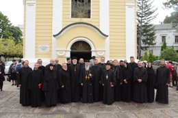 ДВОСТРУКО РУКОПОЛОЖЕЊЕ У СТАРОЈ ЦРКВИ У КРАГУЈЕВЦУ